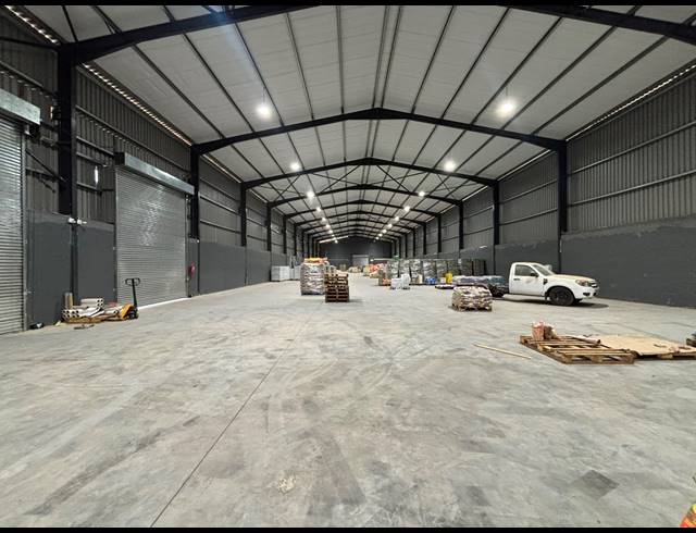 1,620M² WAREHOUSE TO LET IN VERULAM RURAL